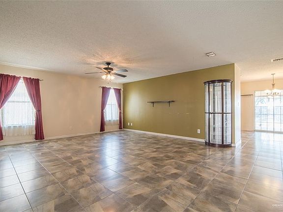 5th image of 1001 N 35th St