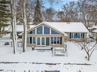 23143 River Run Rd, Mendon, MI 49072