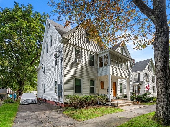 3rd image of 25 Leonard Ave