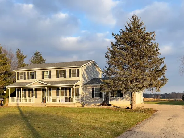 2912 James Rd, La Salle, IL 61301