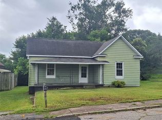 503 S 6th St, Lanett, AL 36863