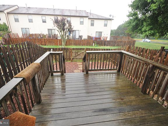 3rd image of 7 Roberts Ct