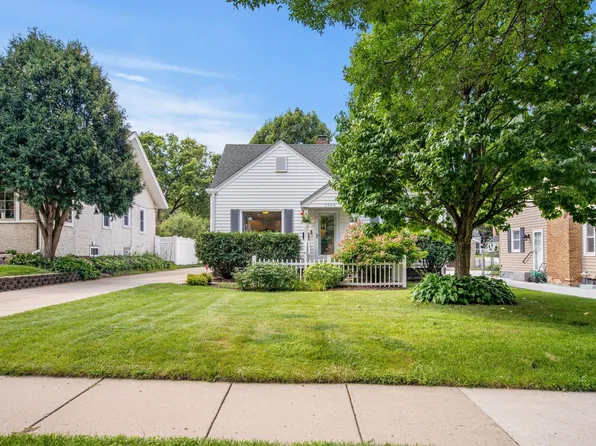 3940 Xenwood Ave S, Saint Louis Park, MN 55416