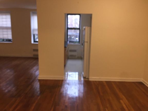 4th image of 8320 141st St APT 2