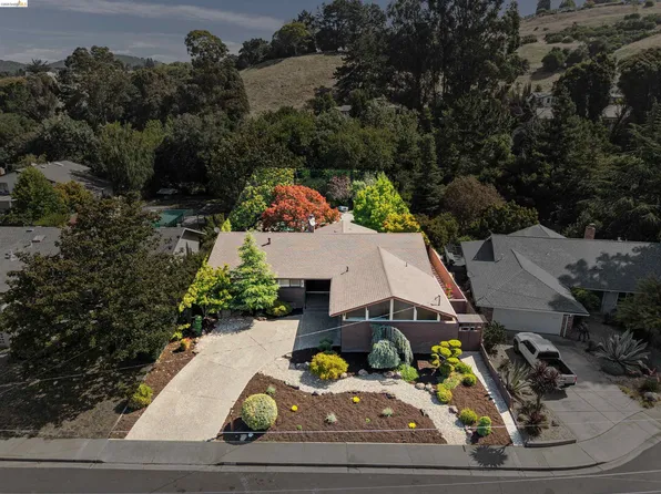 7 Jo Lin Ct, El Sobrante, CA 94803