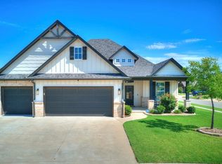 11501 NW 106th St, Yukon, OK 73099