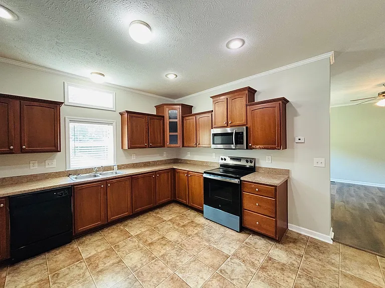 270 John Lemley Ln — Photo 5