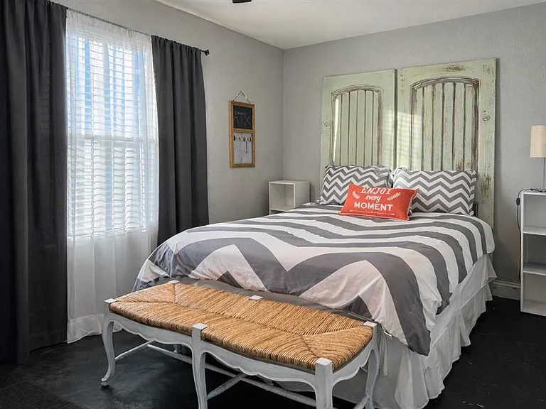 2450 Ashdale Dr #210 — Photo 15