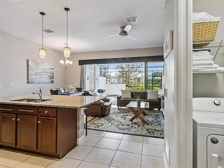 193 Captiva Dr — Photo 11