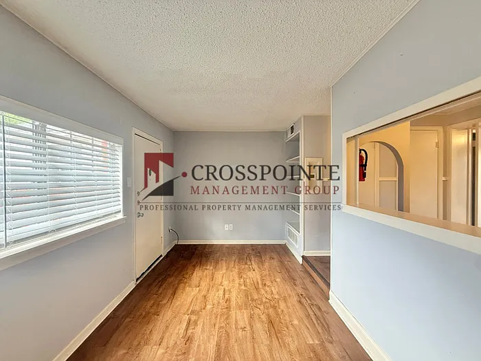 1 bed, 1.0 bath, 543 sqft, $995 — Photo 2