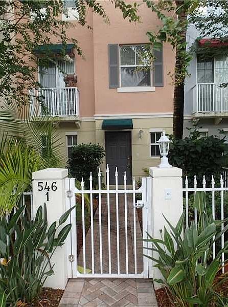 1st image of 546 NE 7th Ave