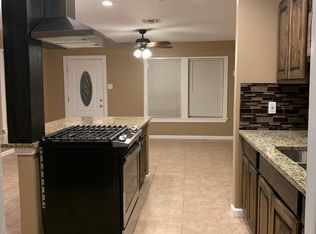 4825 Prinston Dr, Corpus Christi, TX 78411
