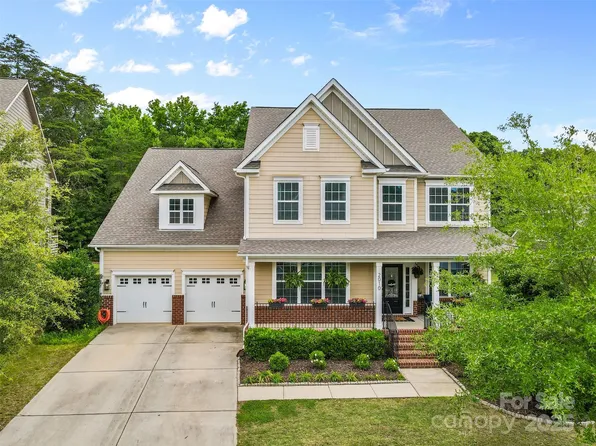 2010 Brightflower Ln, York, SC 29745