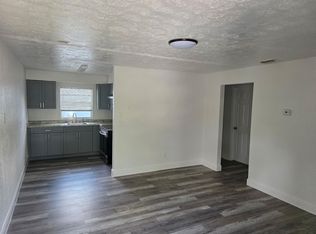 1015 E Bougainvillea Ave APT B, Tampa, FL 33612