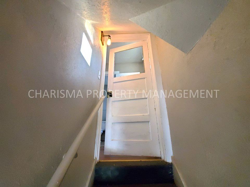1st image of 641 S Prairie Ave #14B07826D