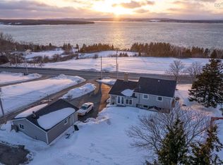 2182 New Waterford Hwy, Cape Breton, NS B1N 3H7