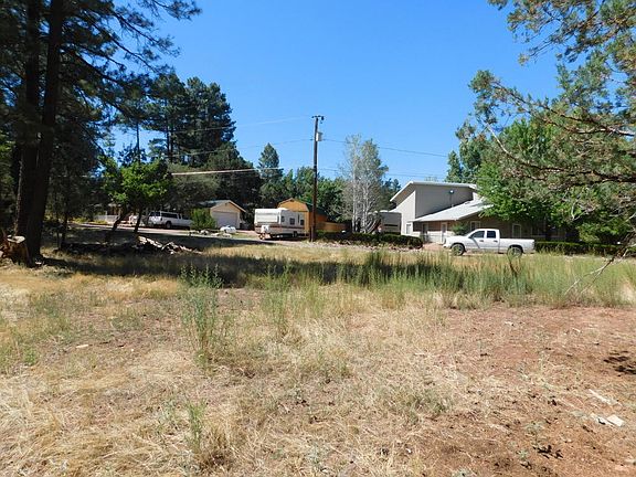 2nd image of 3184 N Miller Dr
