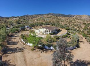 8992 Primavera Rd, Pinon Hills, CA 92372