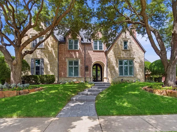 5713 Woodmont Ct, Plano, TX 75093