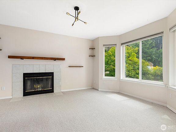 3rd image of 4361 Shadowood Drive
