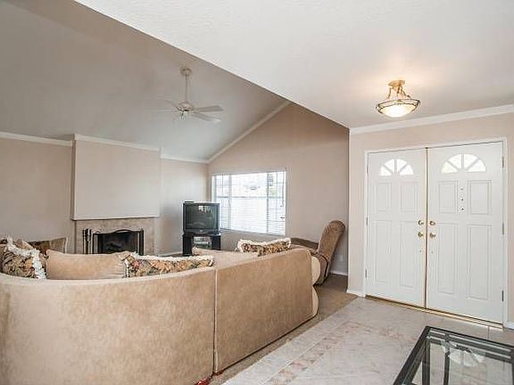 Decorative Tile Entry