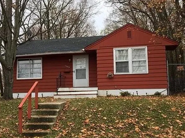 1208 Sherman Ave, Rockford, IL 61101