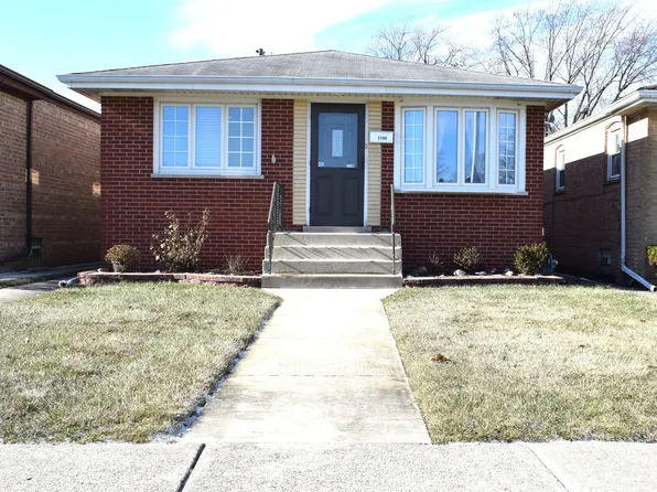 7740 Mobile Ave, Burbank, IL 60459