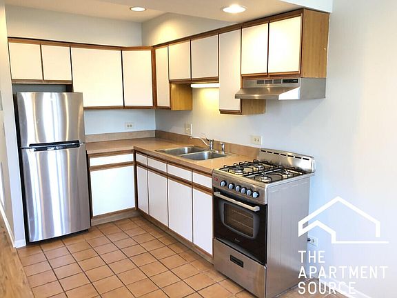 5th image of 4642 N Francisco Ave #2