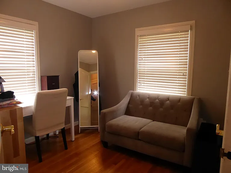 323 S Adams St — Photo 19