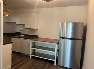 7571 Moffatt Rd #301, Richmond, BC