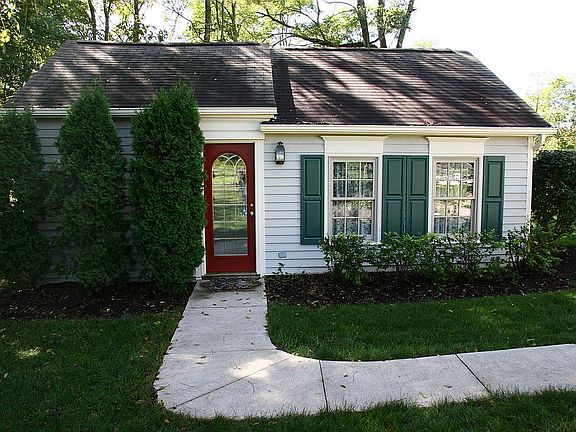 3rd image of 7320 Frederick Pike