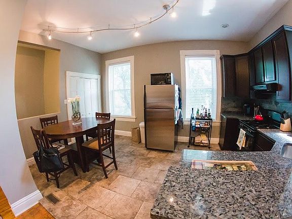 4th image of 4061 Shenandoah Ave Floor 2