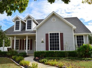 1000 Catskill Dr, Aubrey, TX 76227