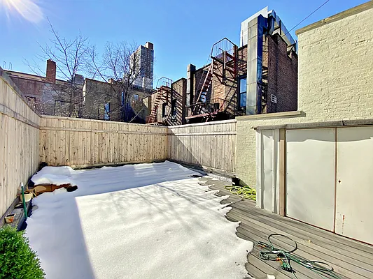 Rented by Douglas Elliman | media 15