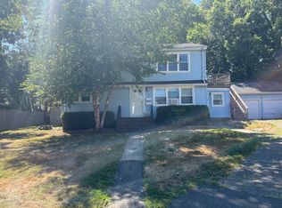 298 Roseville Ter #2, Fairfield, CT 06824