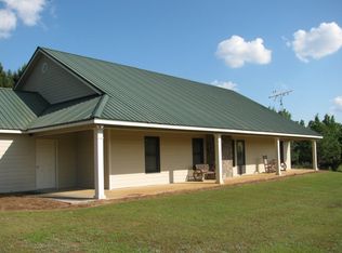 119 Smokey Ln, Americus, GA 31709