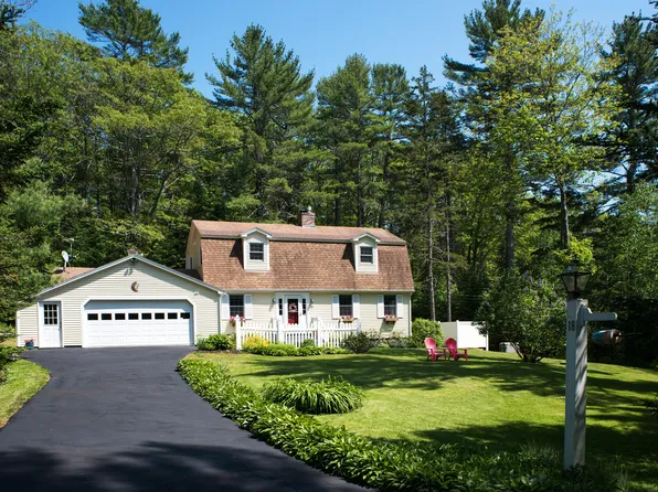 18 Arthur Drive, Boothbay Harbor, ME 04538