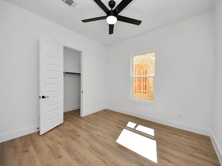 3310 Hardy St — Photo 21