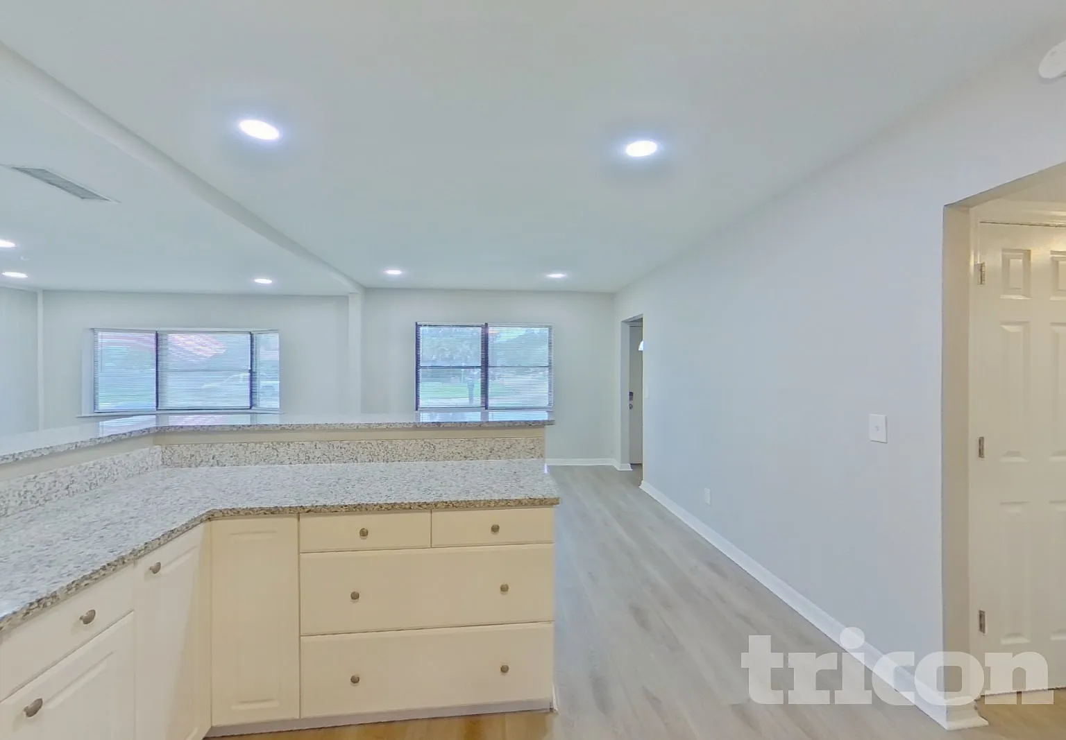 8697 92Nd Street Seminole FL — Photo 3