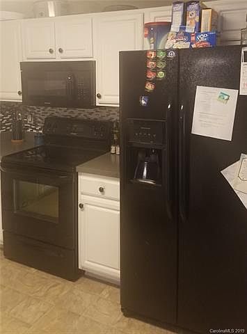 2nd image of 1311 Crandon Dr