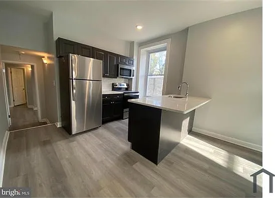 21 E Price St #2A