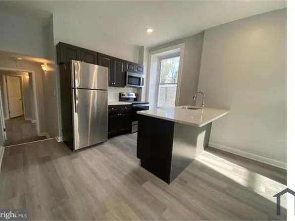 21 E Price St, Philadelphia, PA