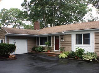 400 Beebe Dr, Cutchogue, NY 11935