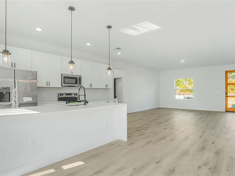 2632 SW 162nd Street Rd — Photo 8