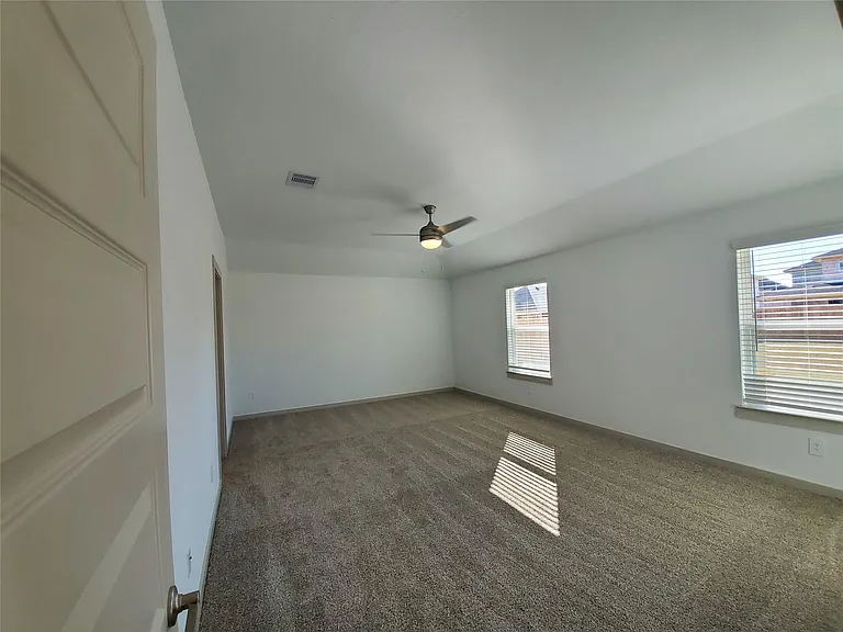 3314 Dagostino Creek Dr — Photo 17