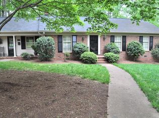209 Woodhaven Dr, Lexington, NC 27295
