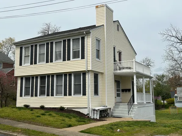 505 Hawke St APT 1, Fredericksburg, VA 22401