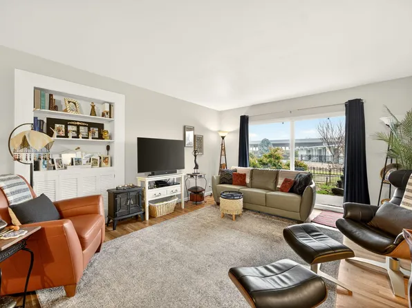 737 Stevens St APT 103, Medford, OR 97504