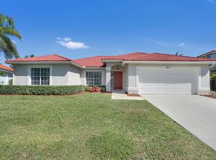 5617 Descartes Cir, Boynton Beach, FL 33472
