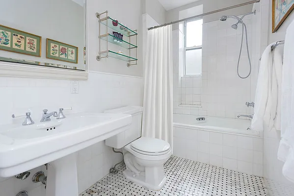 Sold by Compass | media 6